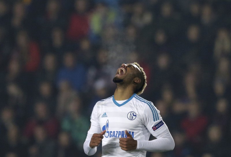 © Reuters. Schalke 04's Choupo-Moting reacts during their Europa League soccer match against Sparta Prague in Prague