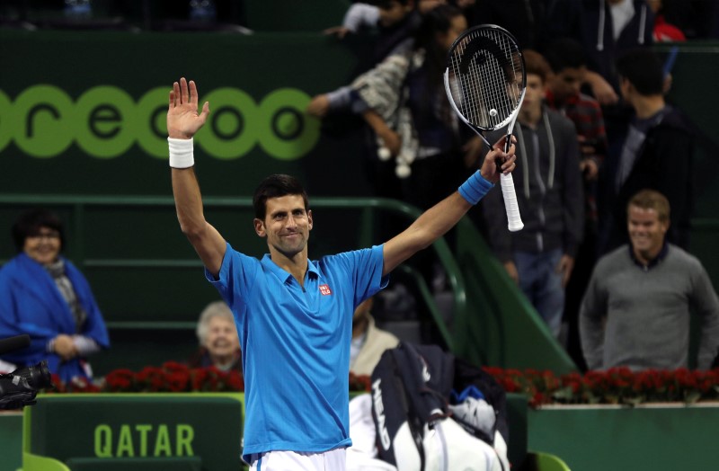 © Reuters. Tennis - Qatar Open - Men's Singles - Novak Djokovic of Serbia v Radek Stepanek of Czech Republic