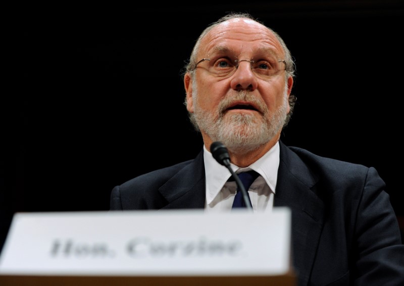 © Reuters. FILE PHOTO - Corzine testifies before a House Financial Services Committee Oversight and Investigations Subcommittee hearing at the U.S. Capitol in Washington