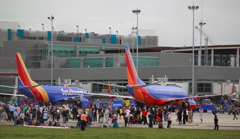 © Reuters. L'ATTAQUE DANS UN AÉROPORT DE FLORIDE ÉTAIT APPAREMMENT PRÉMÉDITÉE