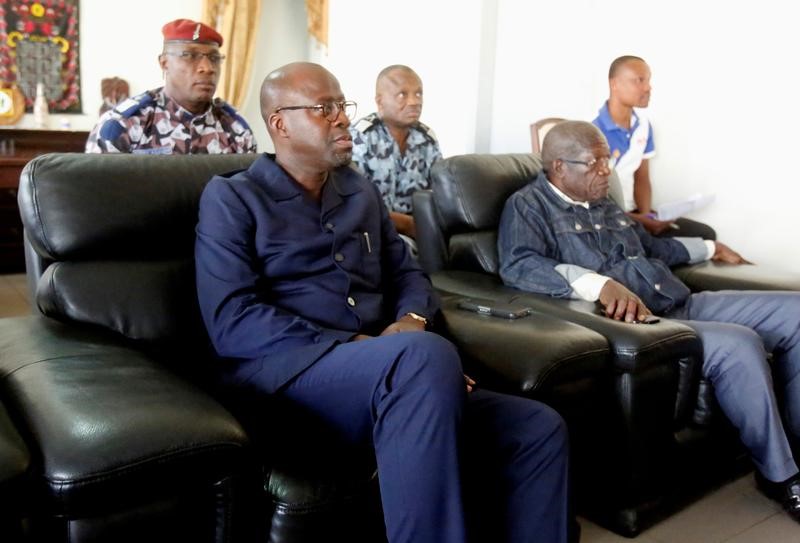 © Reuters. مسؤول محلي: حكومة ساحل العاج تتوصل لاتفاق لإنهاء التمرد العسكري