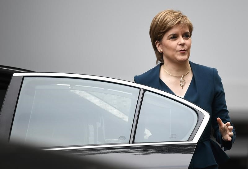 © Reuters. رئيسة وزراء اسكتلندا: نقص المعلومات عن خروج بريطانيا من الاتحاد الأوروبي "غير مقبول"
