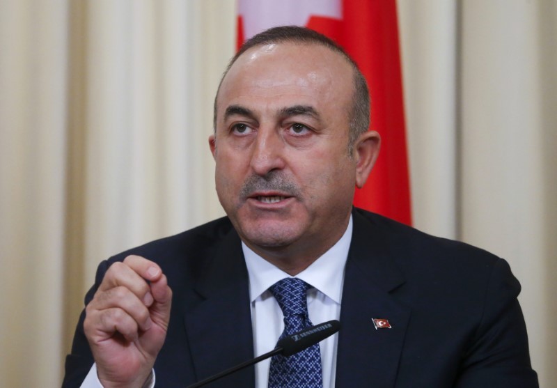 © Reuters. Turkish Foreign Minister Cavusoglu speaks during a news conference in Moscow