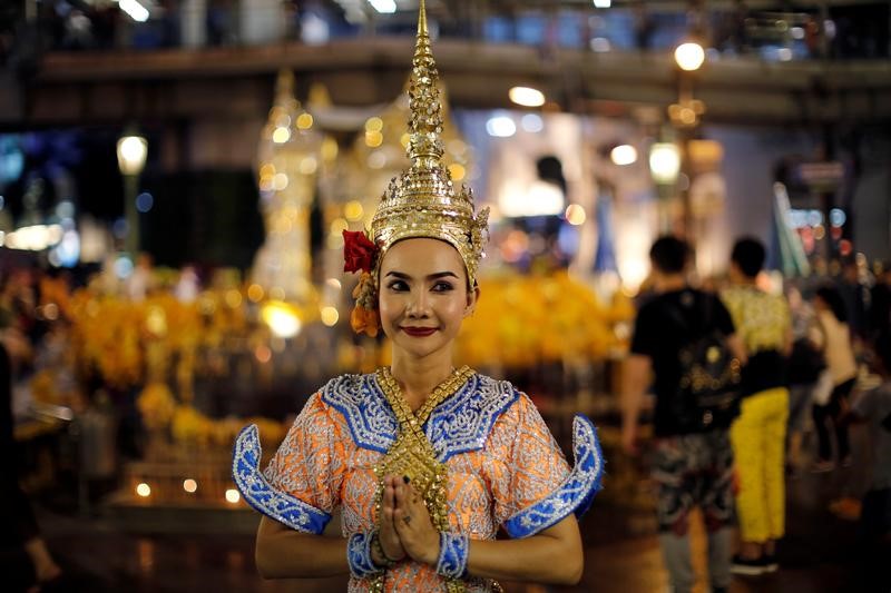 © Reuters. تايلاند تتوقع وصول إيرادات السياحة إلى نحو 50 مليار دولار في 2017