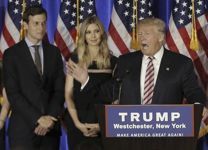 © Reuters. وسائل إعلام: ترامب يعين زوج ابنته مستشارا رئاسيا