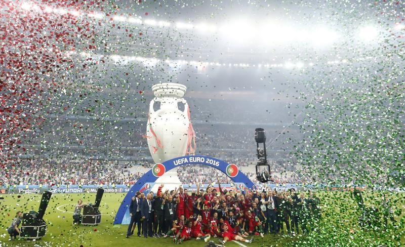 © Reuters. Portugal v France - EURO 2016 - Final