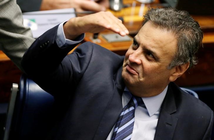 © Reuters. O senador Aécio Neves durante sessão no Senado, em Brasília, no Brasil