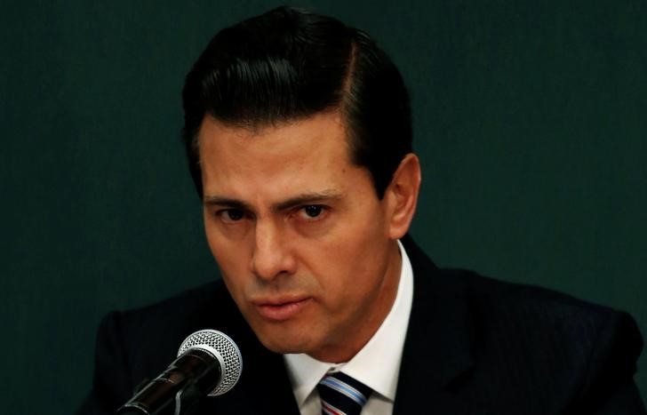 © Reuters. Presidente mexicano, Enrique Peña Nieto, durante anúncio na Cidade do México