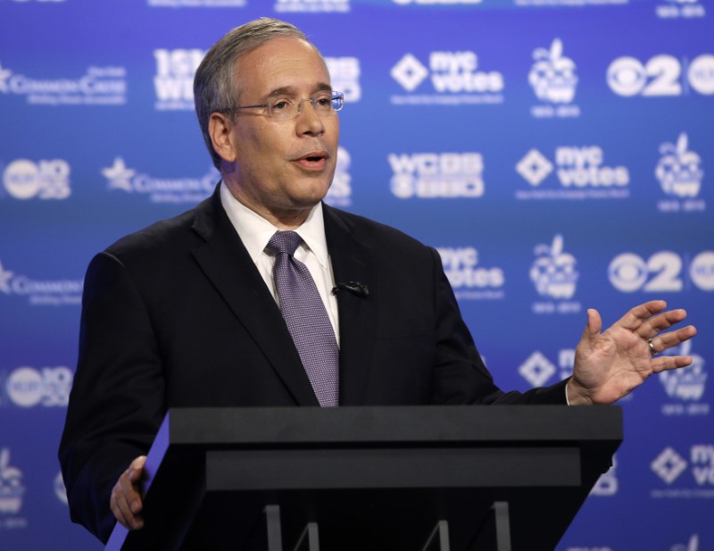 © Reuters. File picture of Scott Stringer speaking during a primary debate for New York City comptroller in the WCBS-TV studios in New York
