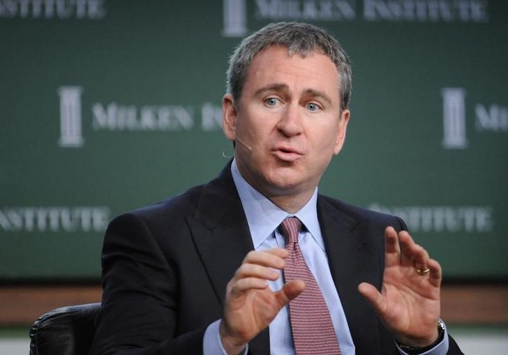 © Reuters. Kenneth Griffin speaks at the 2009 Milken Institute Global Conference in Beverly Hills, California