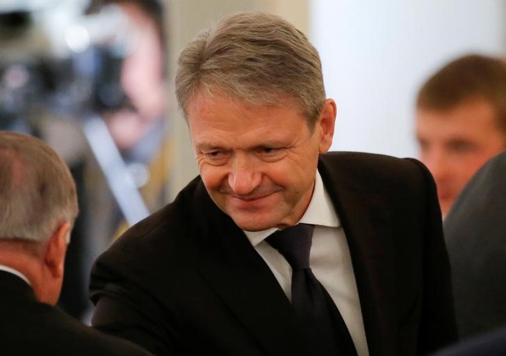 © Reuters. Russian Agriculture Minister Tkachev waits before annual state of nation address attended by Russian President Putin at Kremlin in Moscow