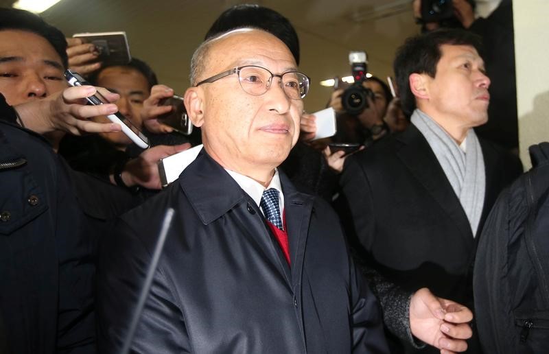 © Reuters. The National Pension Service (NPS) Chairman Moon Hyung-pyo is summoned to the Independent Counsel Team in Seoul