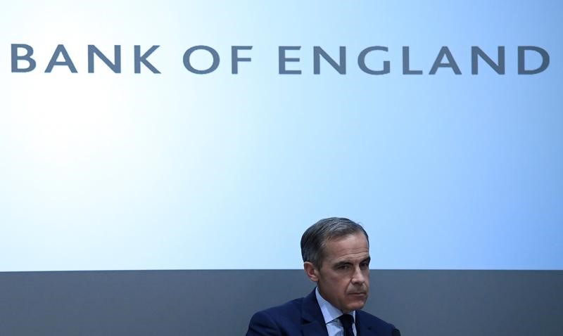 © Reuters. Britain's Bank of England Governor Carney listens after delivering a speech at the London School of Economics in London