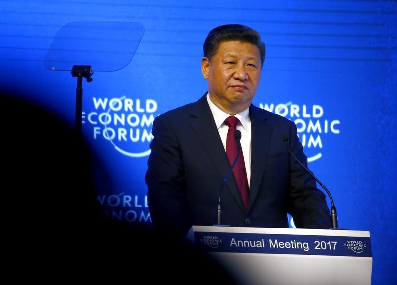 © Reuters. El presidente chino dice que nadie gana en una guerra comercial