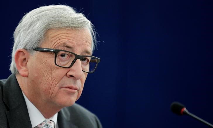 © Reuters. European Commission President Juncker attends a debate on the priorities of the incoming Malta Presidency of the EU for the next six months at the European Parliament in Strasbourg