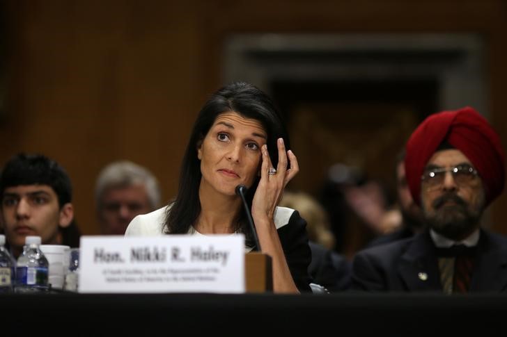 © Reuters. Escolhida de Donald Trump para embaixadora dos EUA na ONU, Nikki Haley