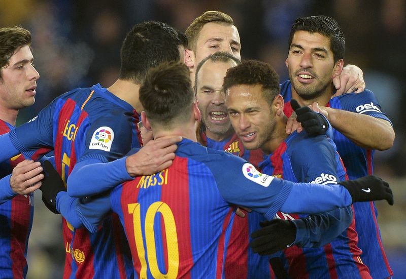 © Reuters. Football Soccer - Real Sociedad v Barcelona - Spanish King's Cup