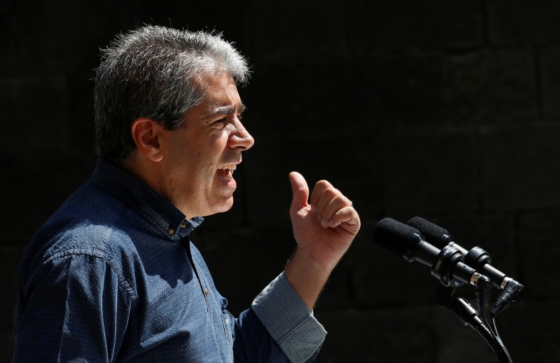 © Reuters. El Supremo abre juicio oral contra Homs por el referéndum catalán