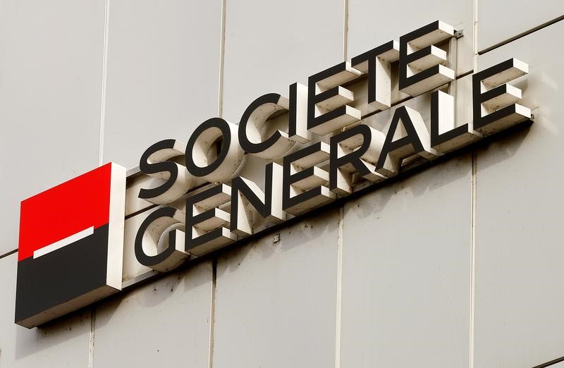 © Reuters. The logo of Societe Generale Private Banking is seen at an office building in Zurich