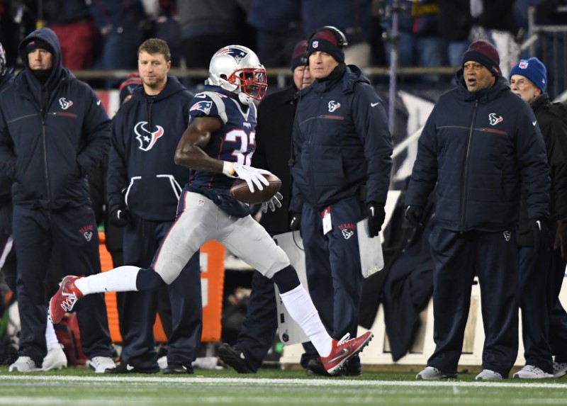 © Reuters. NFL: AFC Divisional-Houston Texans at New England Patriots