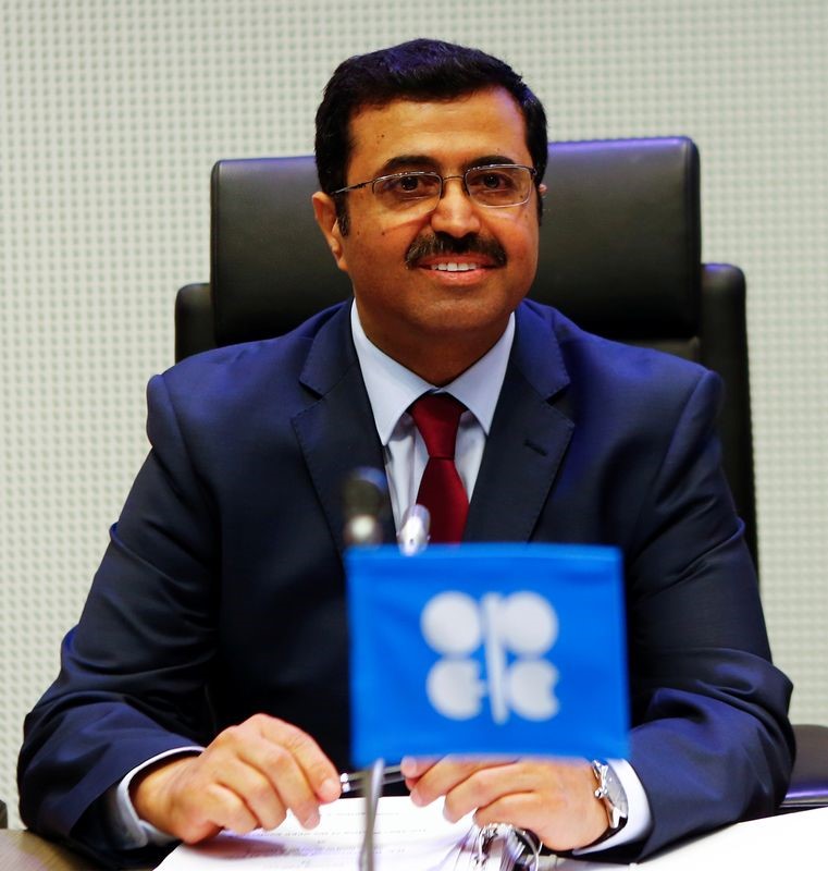 © Reuters. وزير قطري: سوق النفط ستتوازن حتى مع زيادة النفط الصخري