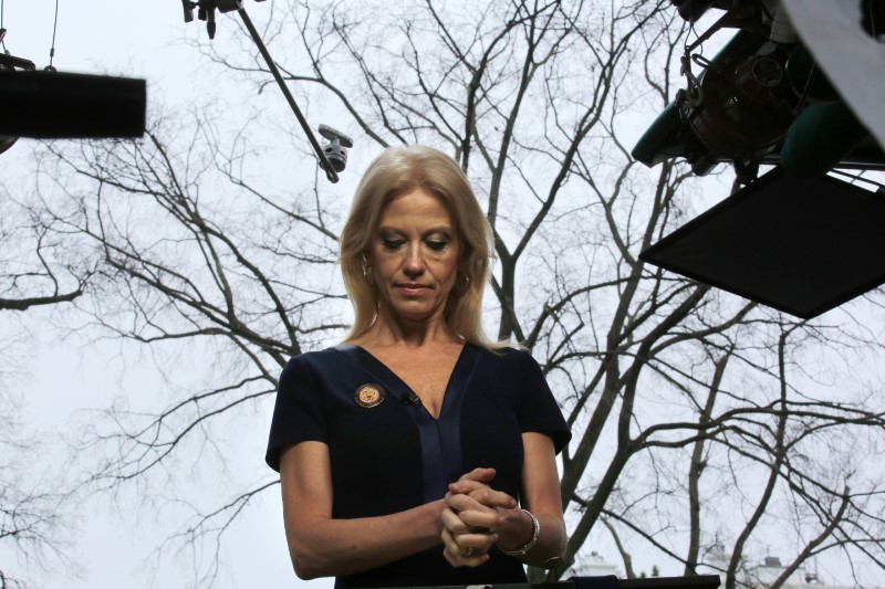 © Reuters. Counselor to U.S. President Donald Trump, Kellyanne Conway prepares to go on the air in front of the White House in Washington, U.S