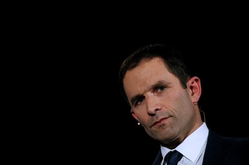 © Reuters. Benoit Hamon, dissidente do atual governo socialista da França, durante evento em Paris