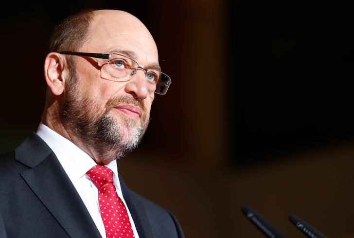 © Reuters. Schulz durante entrevista em Berlim