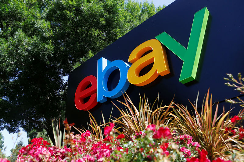 © Reuters. FILE PHOTO -  An eBay sign is seen at an office building in San Jose, California