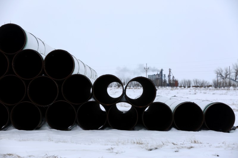 © Reuters. A depot used to store pipes for Transcanada Corp's planned Keystone XL oil pipeline is seen in Gascoyne