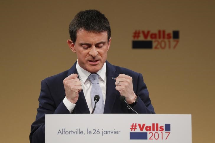 © Reuters. Presidenciável socialista francês Manuel Valls