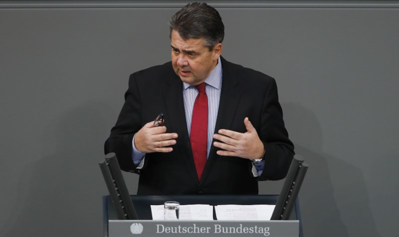 © Reuters. وزير ألماني: يجب أن تكون عقوبات روسيا مرتبطة بإحراز تقدم صوب السلام في أوكرانيا