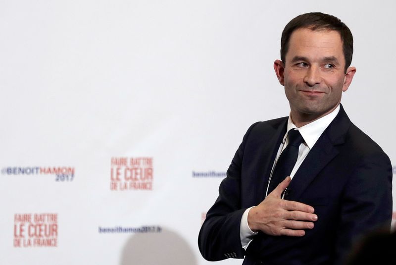 © Reuters. HAMON DOIT RELEVER LE DEFI DU RASSEMBLEMENT DE LA GAUCHE