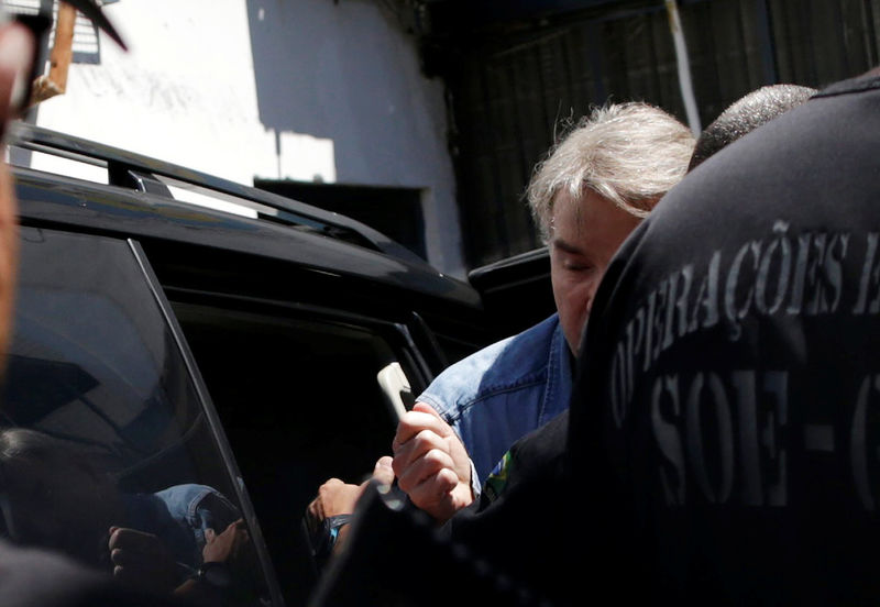 © Reuters. Former billionaire Eike Batista arrives to the Ary Franco prison in Rio de Janeiro