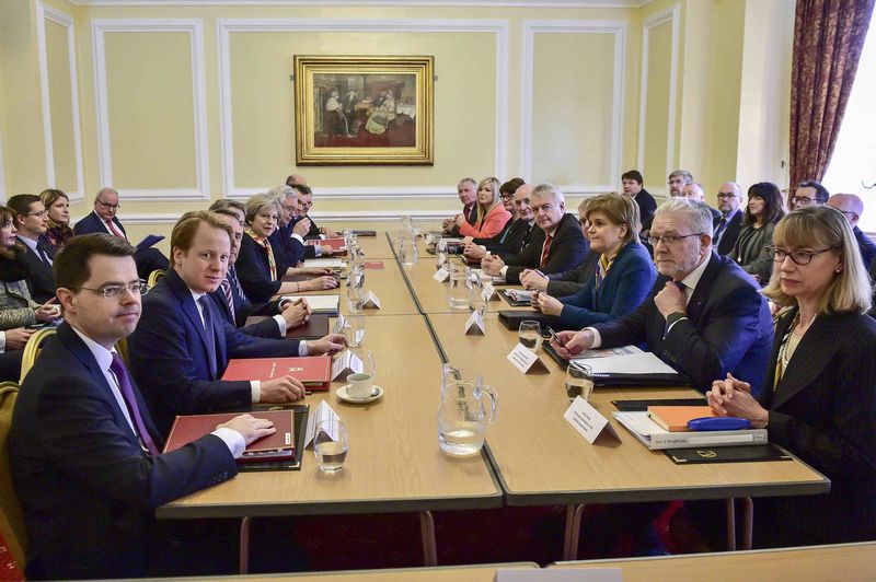 © Reuters. Britain's Prime Minister Theresa May chairs a Joint Ministerial Committee attended by Scotland's First Minister Nicola Sturgeon and Wales' First Minister Carwyn Jones at Cardiff City Hall, Wales