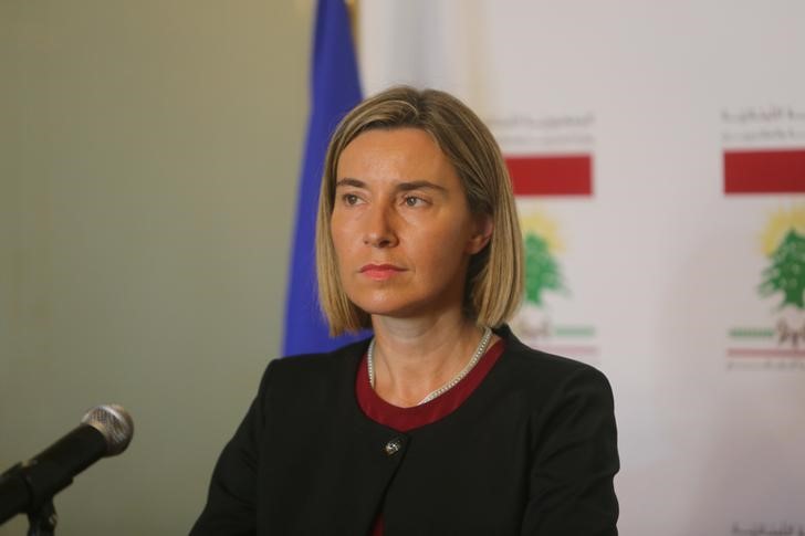 © Reuters. Federica Mogherini concede entrevista em Beirute