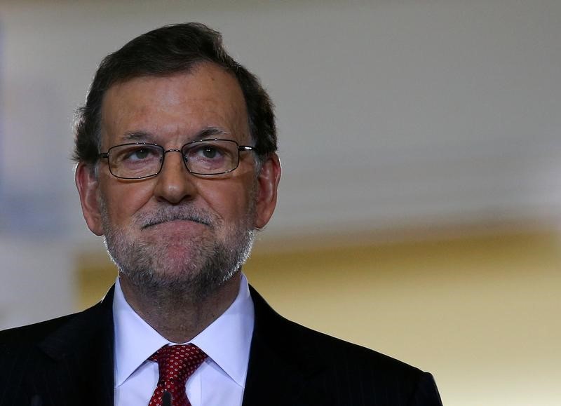 © Reuters. Rajoy, contrario a las políticas migratorias de vetos de Trump