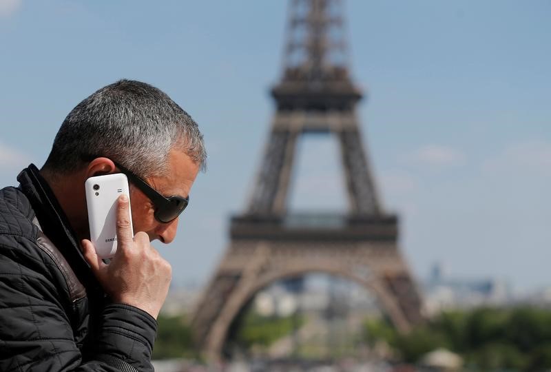 © Reuters. Adiós al roaming: La UE da el paso final para acabar con tarifas de itinerancia