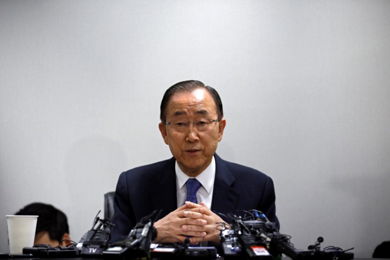 © Reuters. Ex-secretário-geral da ONU Ban Ki-moon fala durante entrevista coletiva em Seul