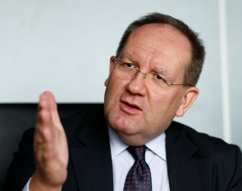 © Reuters. BaFin President Hufeld visits Thomson Reuters office in Frankfurt