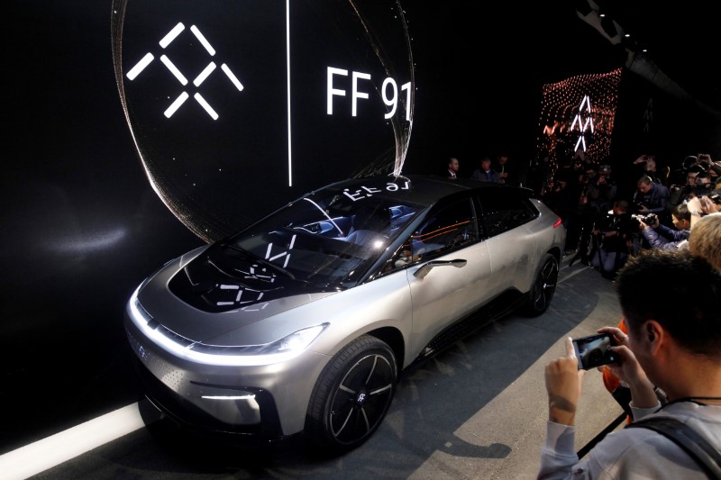 © Reuters. A Faraday Future FF 91 electric car is displayed on stage during an unveiling event at CES in Las Vegas