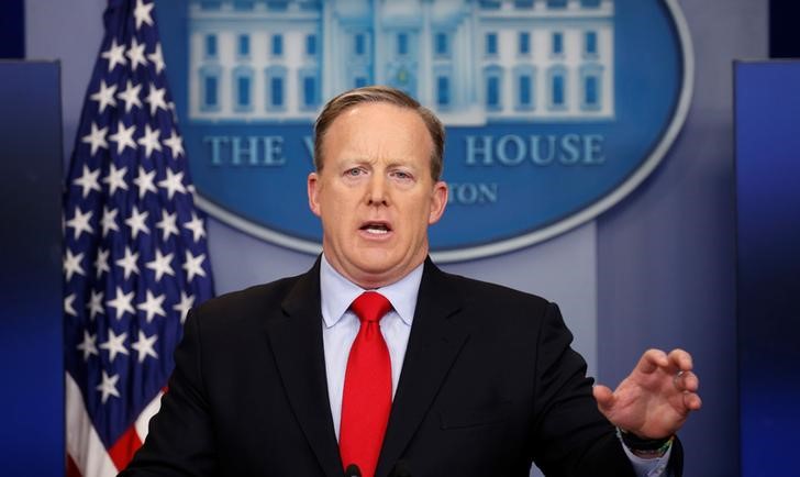 © Reuters. Porta-voz da Casa Branca, Sean Spicer