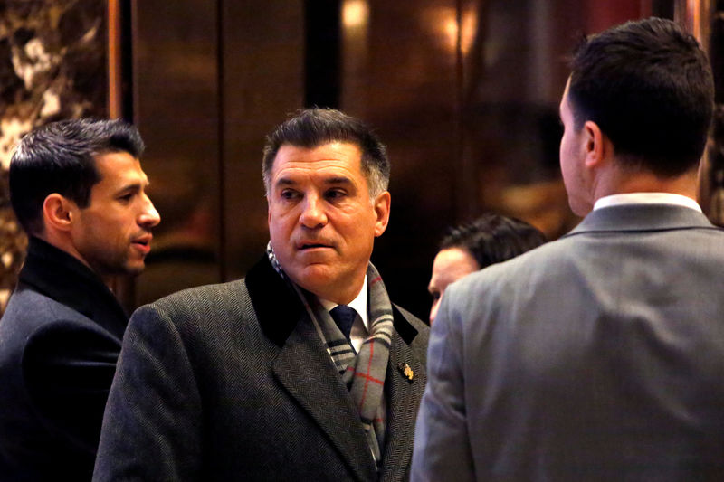 © Reuters. FILE PHOTO: Businessman Vincent Viola enters Trump Tower in Manhattan, New York