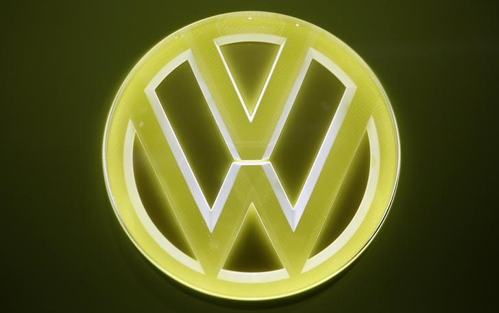 © Reuters. LE SALAIRE DU PATRON DE VW SERA PLAFONNÉ À 10 MILLIONS D'EUROS