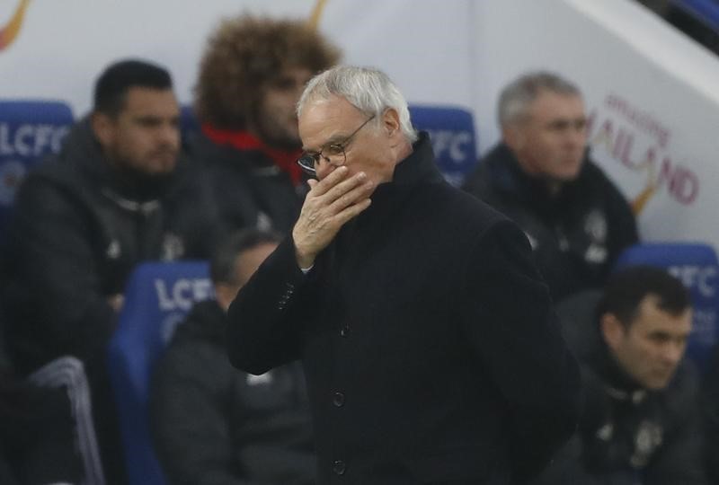 © Reuters. El Leicester da su "apoyo incondicional" a un Ranieri bajo presión