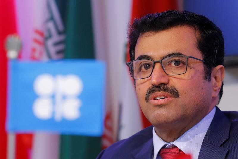 © Reuters. OPEC President Qatar's Energy Minister al-Sada addresses a news conference after an OPEC meeting in Vienna