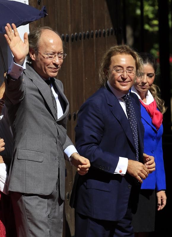 © Reuters. La casa natal de Velázquez podrá venderse para pagar deuda de Victorio y Lucchino