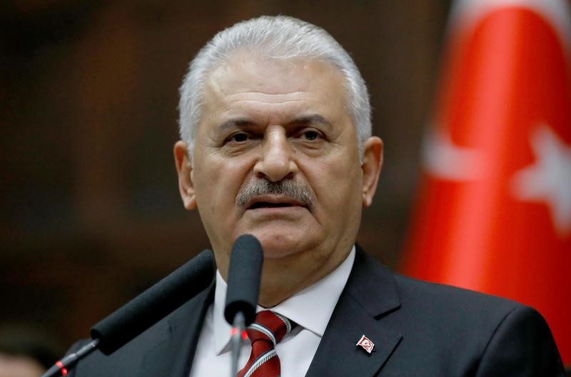 © Reuters. Primeiro-ministro da Turquia, Binali Yildirim