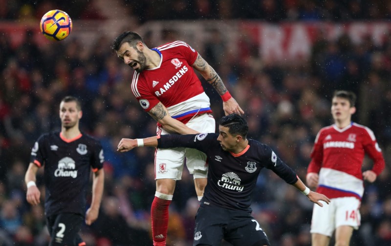 © Reuters. Middlesbrough's Alvaro Negredo in action with Everton's Ramiro Funes Mori