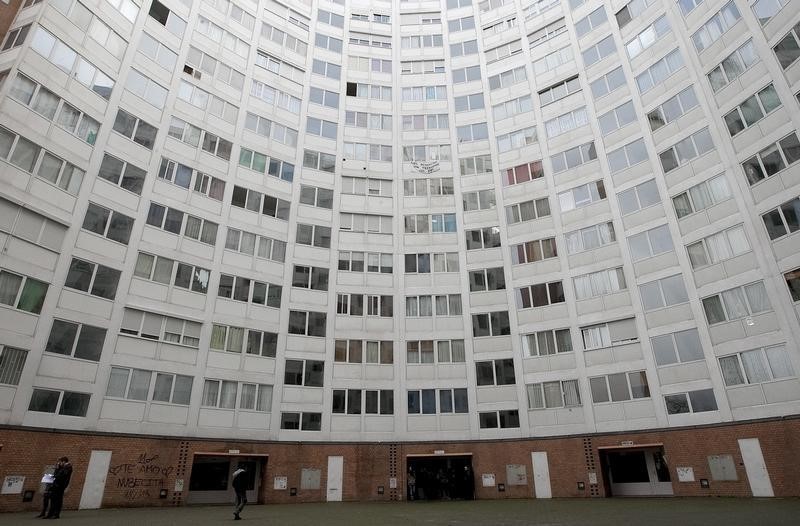 © Reuters. Las compraventas de vivienda suben a un máximo de cinco años en 2016